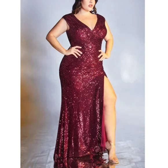 Cinderella Emerald Green Sequin V-Neck Formal Gown 14 - Picture 6 of 6